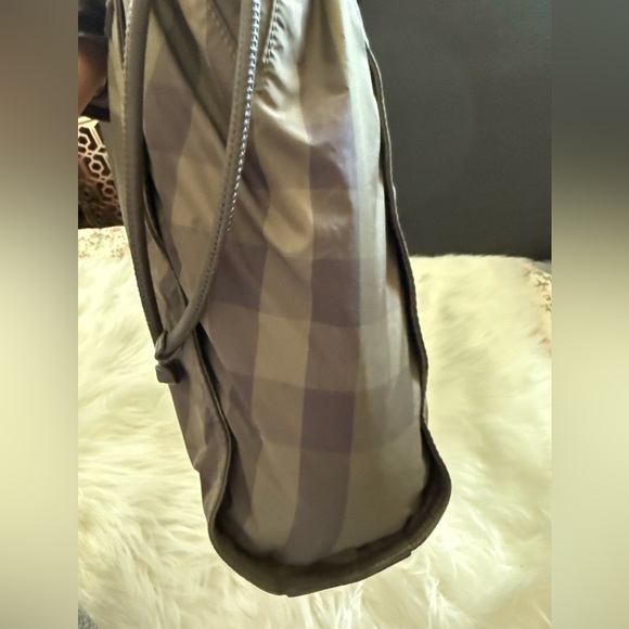 BURBERRY NYLON TOTE - Picture 4 of 8